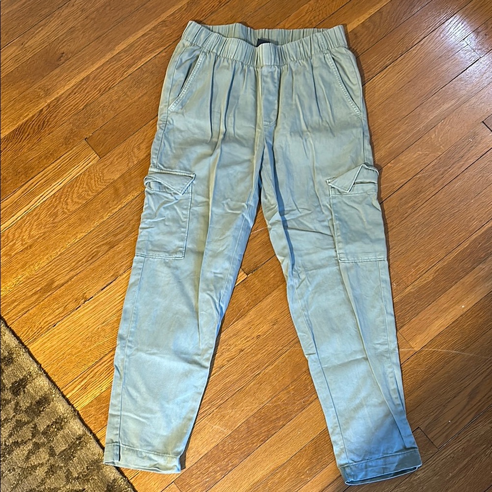 Women’s Light Sage Cargo Pants